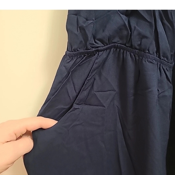 NEW LuLus Woman's Navy Blue Halter Jumper Pant Suit Size L NWT - Picture 3 of 8